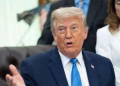 Trump indicó que existe posibilidad de que negociaciones para revisar el acuerdo no prosperen.