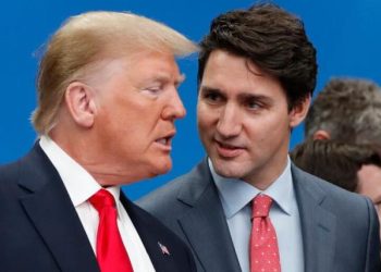 Trump reveló que durante su conversación le dijo al dirigente canadiense que no había hecho "suficiente" para evitar los aranceles por el flujo de fentanilo desde Canadá.
