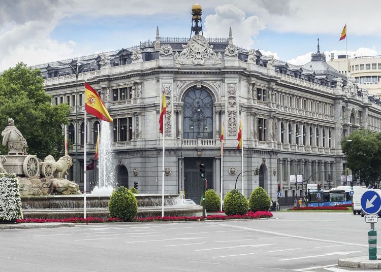 El déficit público terminó en el 3.7% en 2023. - Fuente externa.