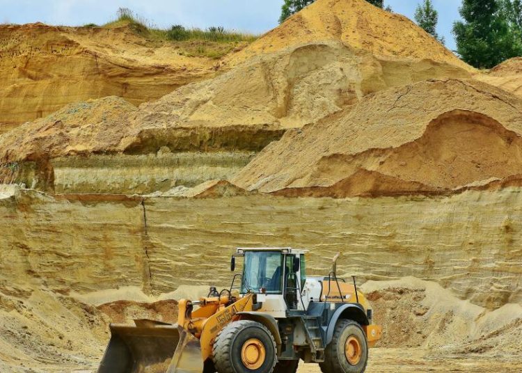 La Universidad de Lincoln recuerda que existen varias vías para que los seres humanos queden expuestos a esos metales contaminantes: la exposición directa a través del contacto con la piel, la ingestión accidental, la inhalación de polvo contaminado. - Fuente externa.