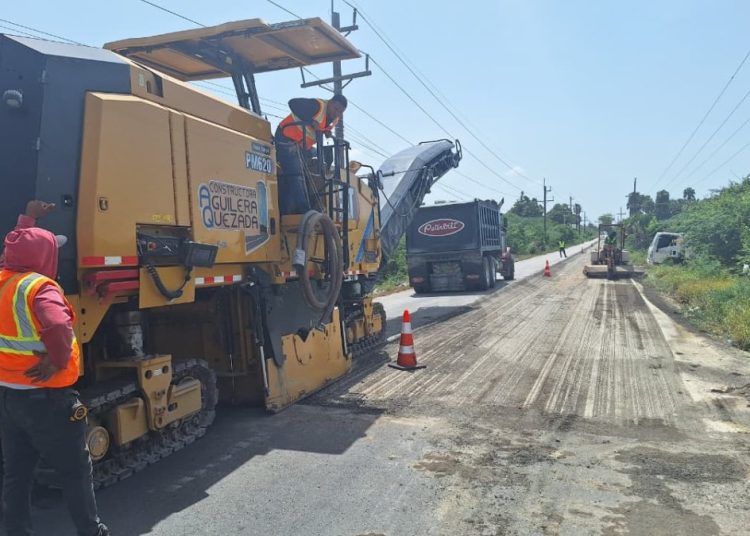 Las obras viales en Jimaní, Duvergé y Cristóbal figuran entre las de mayor inversión en la provincia.