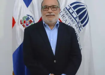 El Poder Ejecutivo designó a Jefrey Lizardo Ortiz como viceministro de Planificación del MEPyD, mediante el Decreto No. 456-24, artículo ll, el 21 de agosto de 2021.