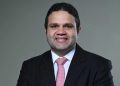 Medina expuso sobre los riesgos energéticos y fiscales para República Dominicana durante el Foro Económico Perspectivas Económicas 2026.