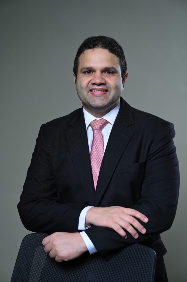 Medina enfatizó que una inflación baja no significa una reducción de precios, sino que estos aumentarán a un ritmo más lento.