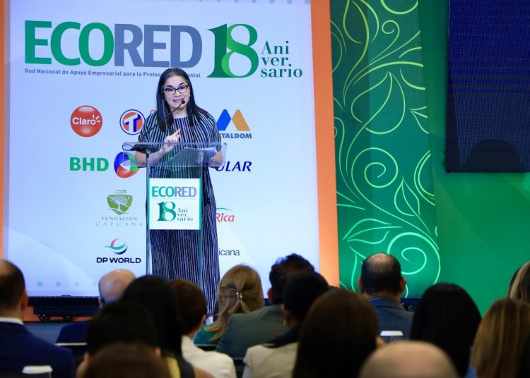 Durante su participación en el evento “Ganancias Sostenibles” de Ecored resaltó la importancia del financiamiento para el desarrollo y la acción climática.