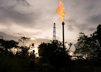 Este desmantelamiento es parte del cumplimiento de la sentencia judicial que determina el desmantelamiento técnico de los 'mecheros' en la Amazonía.