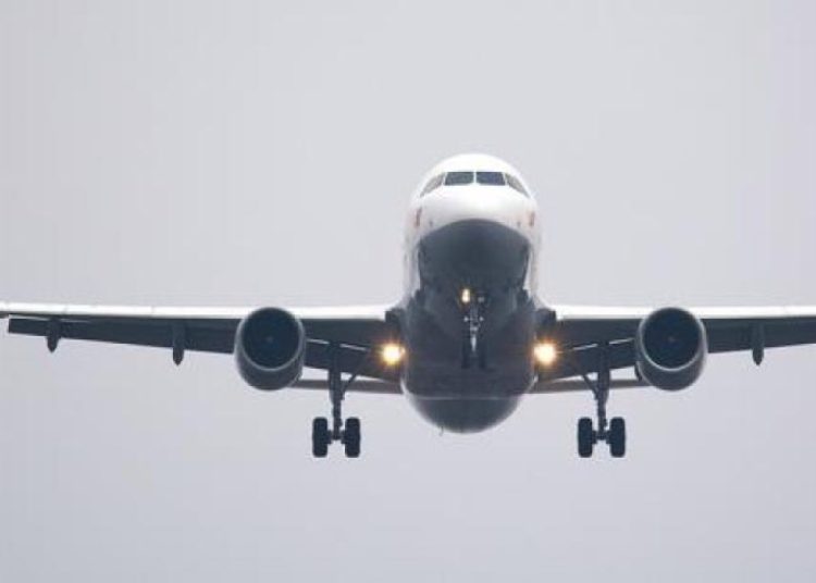 La FAA indicó que las restricciones abarcan el espacio aéreo desde los 2500 pies hasta los 5000 pies sobre el nivel del mar.