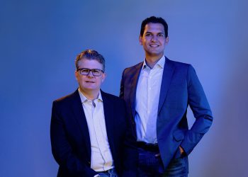 Fernando E. Ruiz A. y Arturo M. Grullón F., ejecutivos principales del Banco Qik.