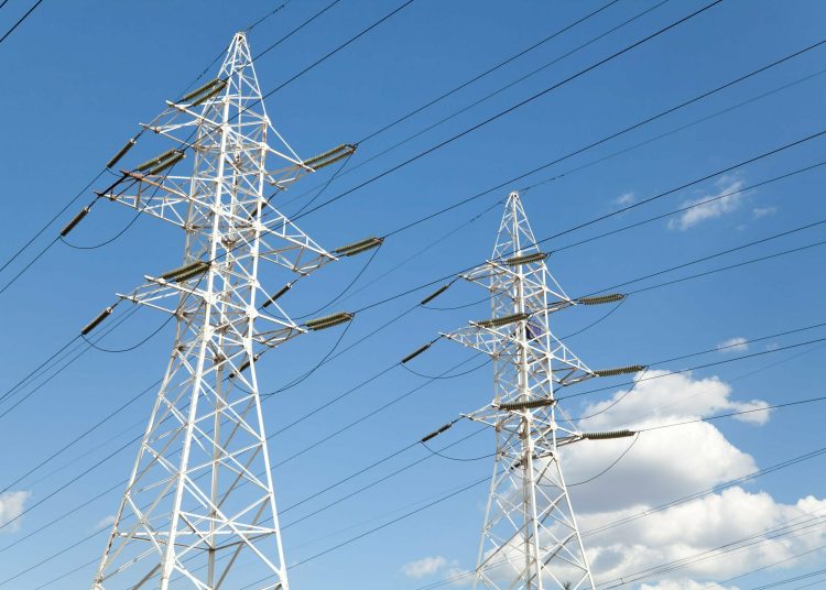 Sistema eléctrico. Fuente externa.