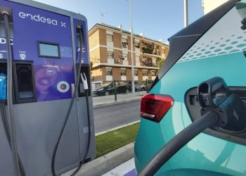 Si la tendencia de crecimiento de los últimos años en la región se mantiene, en 2030 el parque vehicular eléctrico liviano podría llegar hasta 20 millones de unidades.