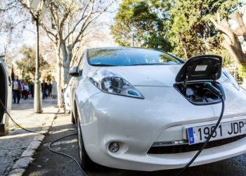 El portavoz aseguró hoy también que los gravámenes comunitarios "perjudican los esfuerzos conjuntos para combatir el cambio climático y ralentizan la transición verde europea".