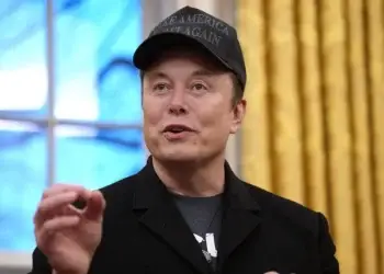 Trump atribuyó este jueves el descontento de Musk a la intención de eliminar el crédito fiscal para autos eléctricos, algo de lo que en su opinión el empresario estaba al tanto.