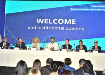 El evento, que se celebra por primera vez en República Dominicana, es una señal de que los países de la región están comprometidos con la adaptación y mitigación del cambio climático, señaló la embajadora europea.