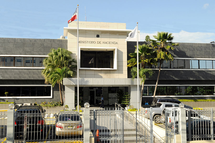 El Gobierno emite deuda interna vía el Ministerio de Hacienda.