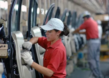 En julio las nuevas contrataciones repuntaron en 273,000, por lo que han alcanzado los 5,521 millones.