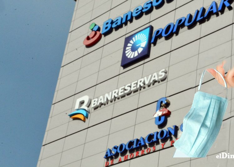 La banca múltiple exhibe la mejor calificación de riesgo. | Lésther Álvarez