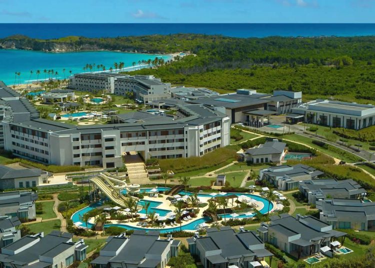 Advierte que la incertidumbre actual podría desencadenar pérdidas millonarias, despidos masivos y una desaceleración del crecimiento económico.