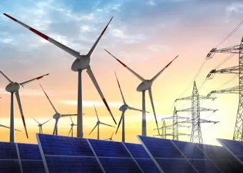 El estudio detalla que entre 2018 y 2023, la energía eólica mostró un crecimiento inicial notable, alcanzando un 38.3% de participación en la generación total en 2020.