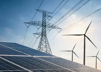 En comparación con otros países vecinos de la región, David Peña afirma que la media isla está “a la vanguardia” del desarrollo de energías limpias.