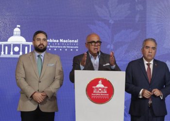 El martes, el partido opositor Centrados en la Gente señaló como una "prioridad" la designación de un nuevo CNE, que sea "independiente y con plenas garantías de transparencia".
