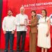 En la ceremonia de apertura fue entregado un reconocimiento a Colombia, país invitado.