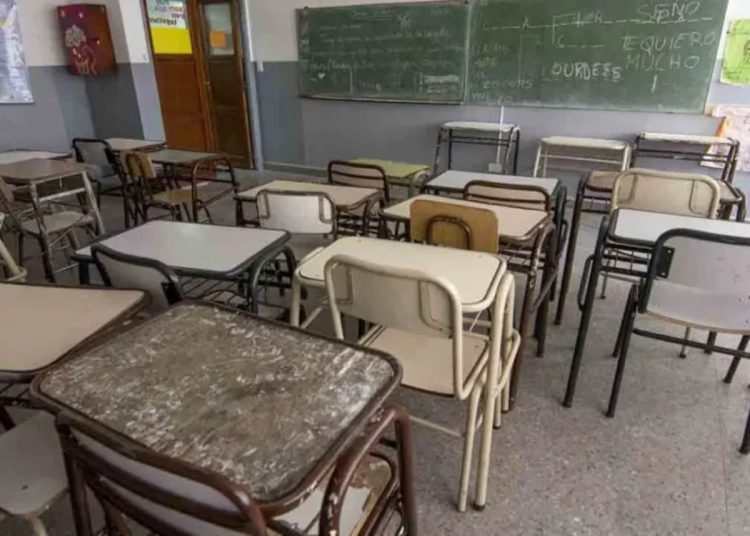 De 61 proyectos registrados para la provincia, 38 no presentan montos devengados, según datos de la Digepres.