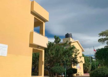 La ampliación de plantel educativo para inicial Ramón Molina Medrano, Cristóbal, para la cual ha presupuestados RD$2.8, pero con cero ejecutados.