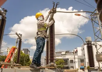 Informó que se quedarán sin servicio eléctrico, de manera parcial, Los Alcarrizos y Bayona, en Santo Domingo Oeste.