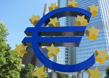 Entre los países de la eurozona, las menores lecturas interanuales de inflación en abril corresponden a Lituania (0.4%), Finlandia (0.6%) e Italia (1%).