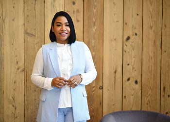 Evelyn Sosa considera que la mujer está en capacidad de asumir cualquier posición de liderazgo en el área empresarial.