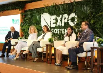 Panelistas destacan que fortalecer estrategias será necesario para lograr un modelo económico sostenible.