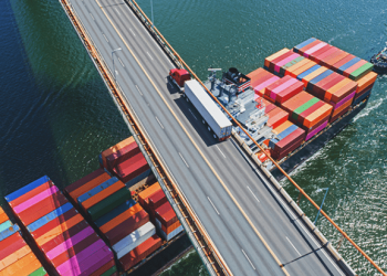 El Gobierno calcula que el plan generará 125,000 empleos, elevará un 50% las exportaciones del sector y aumentará hasta el 70% la proporción.