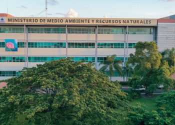 Ministerio de Medio Ambiente crea mesa de trabajo junto a otras instituciones.