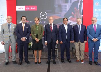 conversatorio “¿Haces o quieres hacer negocios en EEUU? Aprende cómo no infringir con la ley de prácticas corruptas en el extranjero y evita sanciones”.- Fuente externa.