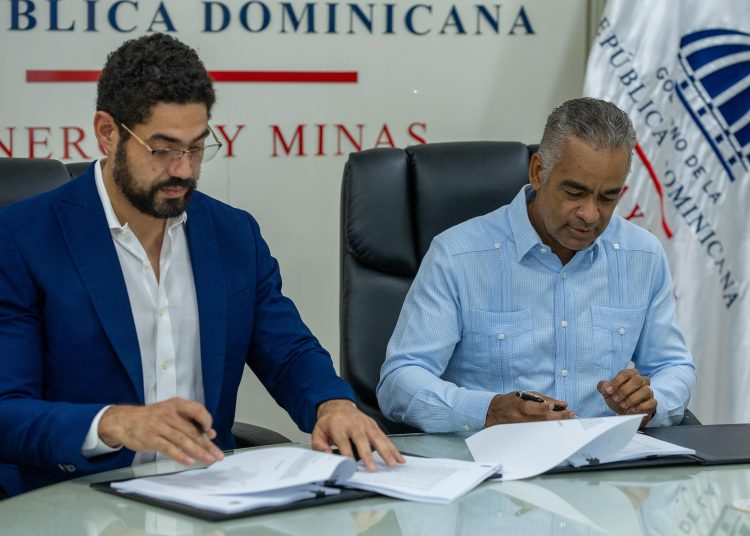 Según el Gobierno, el acuerdo establece que Global Min asumirá todos los costos, inversiones y riesgos de las operaciones.