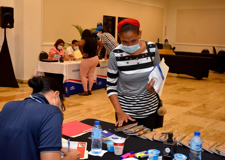 Feria de empleo. | Lésther Alvarez