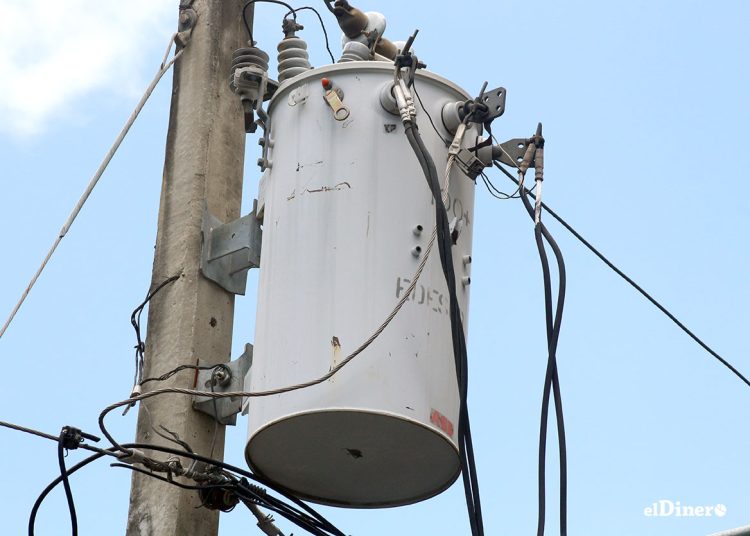 Las distribuidoras de electricidad representan la principal carga financiera el déficit fiscal del Gobierno. | Ronny Cruz