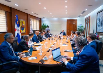 La misión del FMI y el titular de Hacienda y Economía se reúnen para consulta anual del Artículo IV.