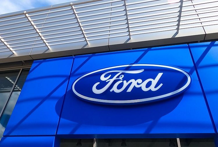 Los ingresos de Ford Model en la unidad que desarrolla y produce vehículos eléctricos, cayeron debido al descenso de las ventas y la reducción de los precios de los automóviles.