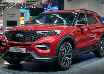 Se estima hay más de 155 marcas de automóviles en el mundo. Algunas fabrican menos de 5 coches al año, otras, millones. | Fuente externa