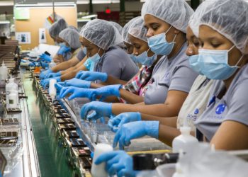 La región este tuvo 529 acciones formativas, equivalente a un 9.8%, totalizando.