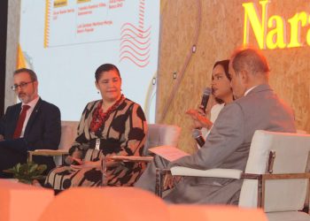 Durante el panel con los ejecutivos de los tres principales bancos múltiples dominicanos.