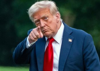 Trump también ha cargado contra otras personalidades vinculadas al Partido Demócrata.