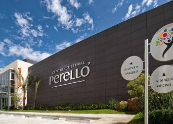 La exposición, de carácter histórica, está conformada por un grupo de artistas que llegaron a la República Dominicana a partir del año 1939, desde Alemania, Francia, España y Austria.