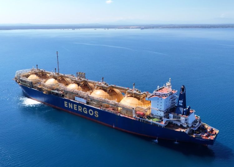 La llegada a la bahía de Manzanillo del buque “Energos Freeze” fue confirmado por la empresa Energía 2000.