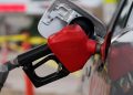 El listado lo encabeza Uruguay, donde el galón de gasolina alcanza los US$2.027 por litro.