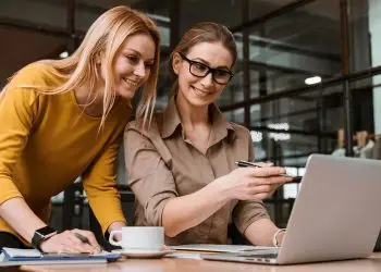 Impulsar a las mujeres desde el sistema financiero es una oportunidad económica y social.