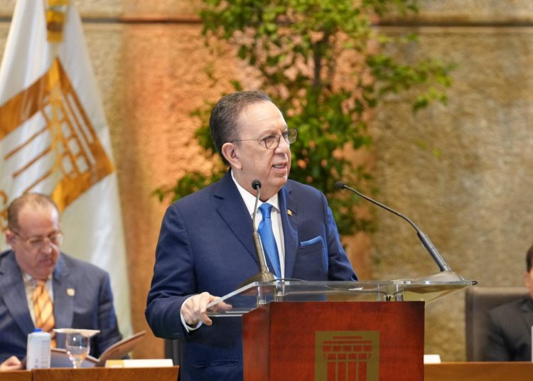 El gobernador del Banco Central destacó que “la inflación se mantendría dentro del rango meta de 4.0% ± 1.0% en 2025 y 2026".