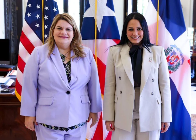 La  gobernadora de Puerto Rico, Jenniffer González, se reunió con la viceministra dominicana de Relaciones Exteriores, Celinés Toribio.