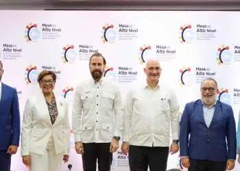 La cuarta mesa de alto nivel de coordinación de la cooperación internacional 2024 se realizó en la sede del Ministerio de Economía, Planificación y Desarrollo.